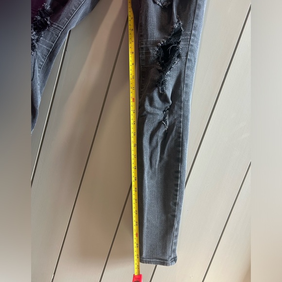 Aeropostale black distressed high rise jegging size 6 - Picture 7 of 9